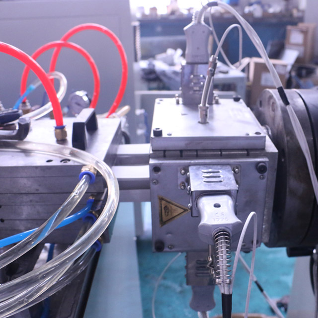 PVC trunking profile line 4