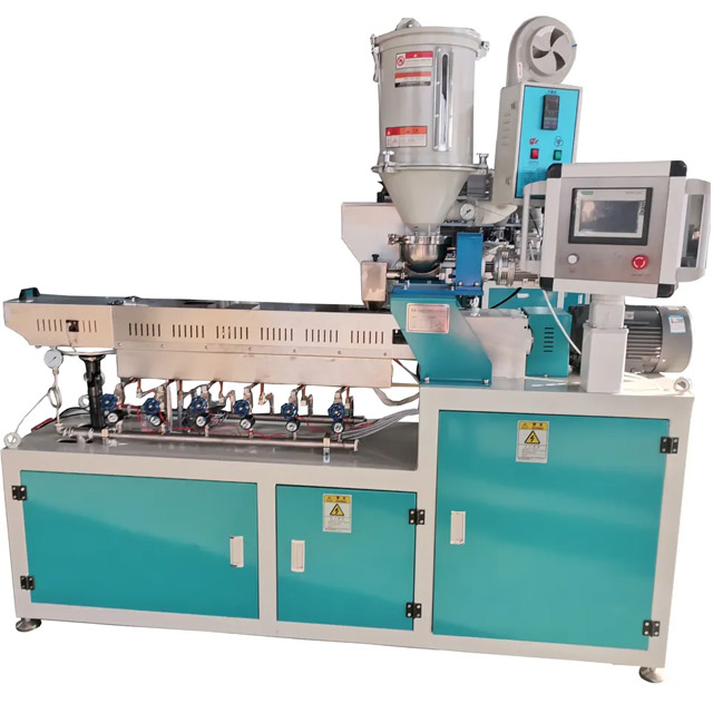 20mm Twin Screw Extruder, Small Batch / Experimental