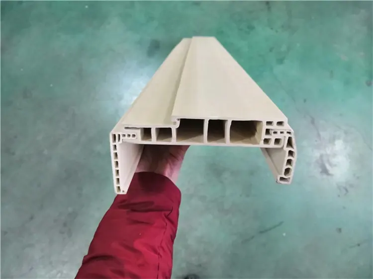 PVC门窗型材 1